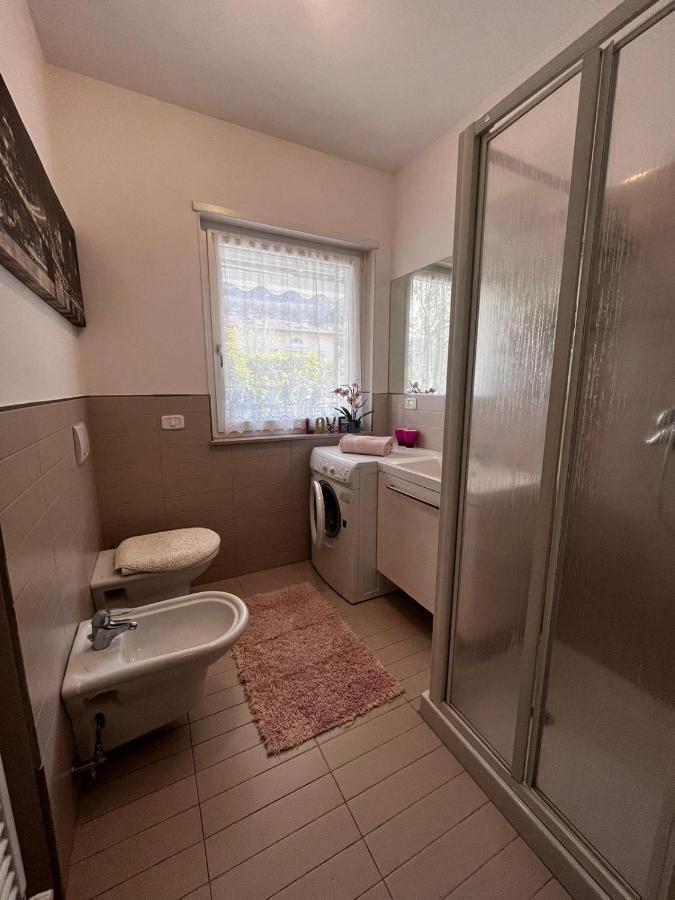 Garden & Pool Perugini Apartment Torbole Sul Garda Ngoại thất bức ảnh