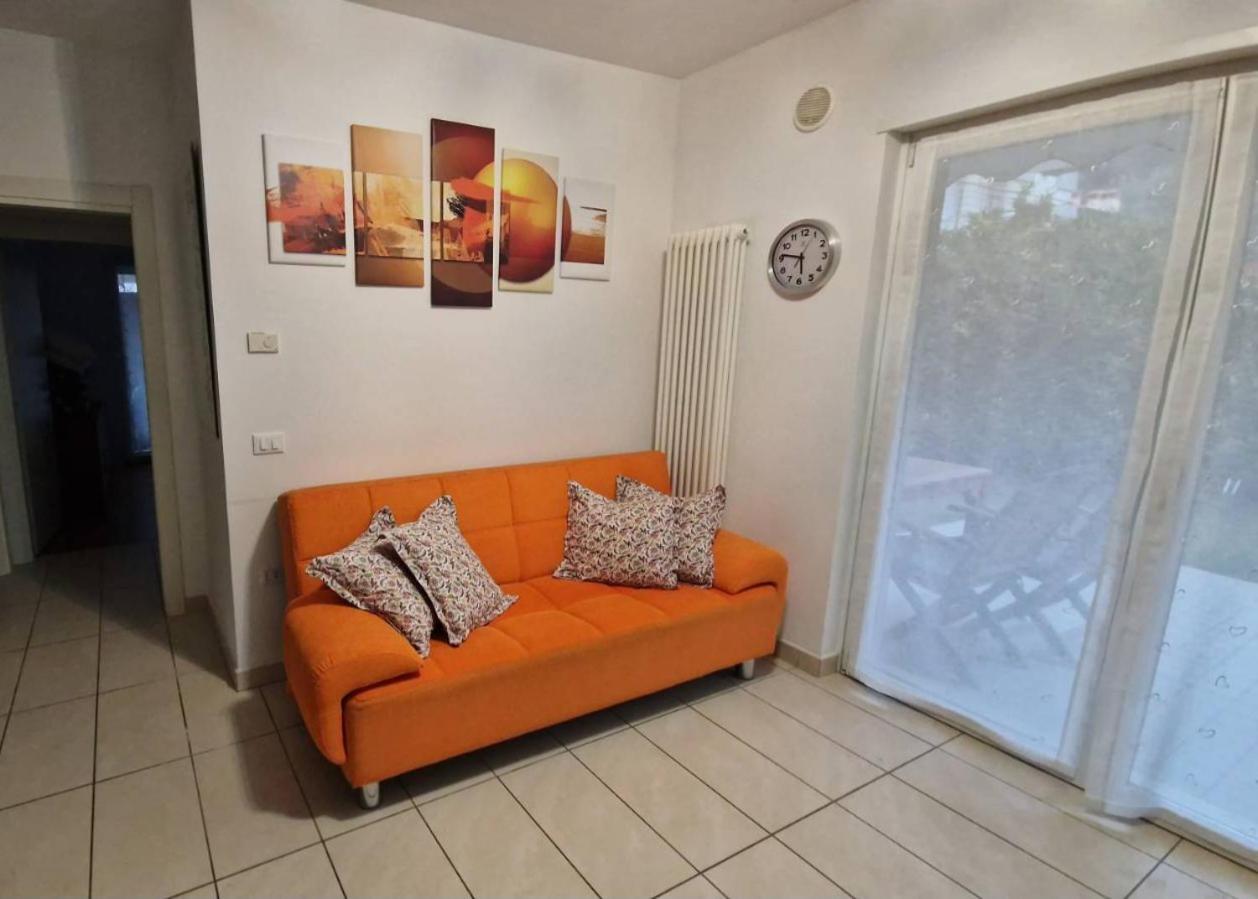 Garden & Pool Perugini Apartment Torbole Sul Garda Ngoại thất bức ảnh